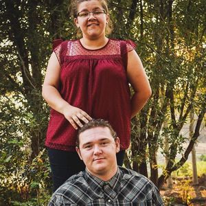 Meet your Posher, Bud